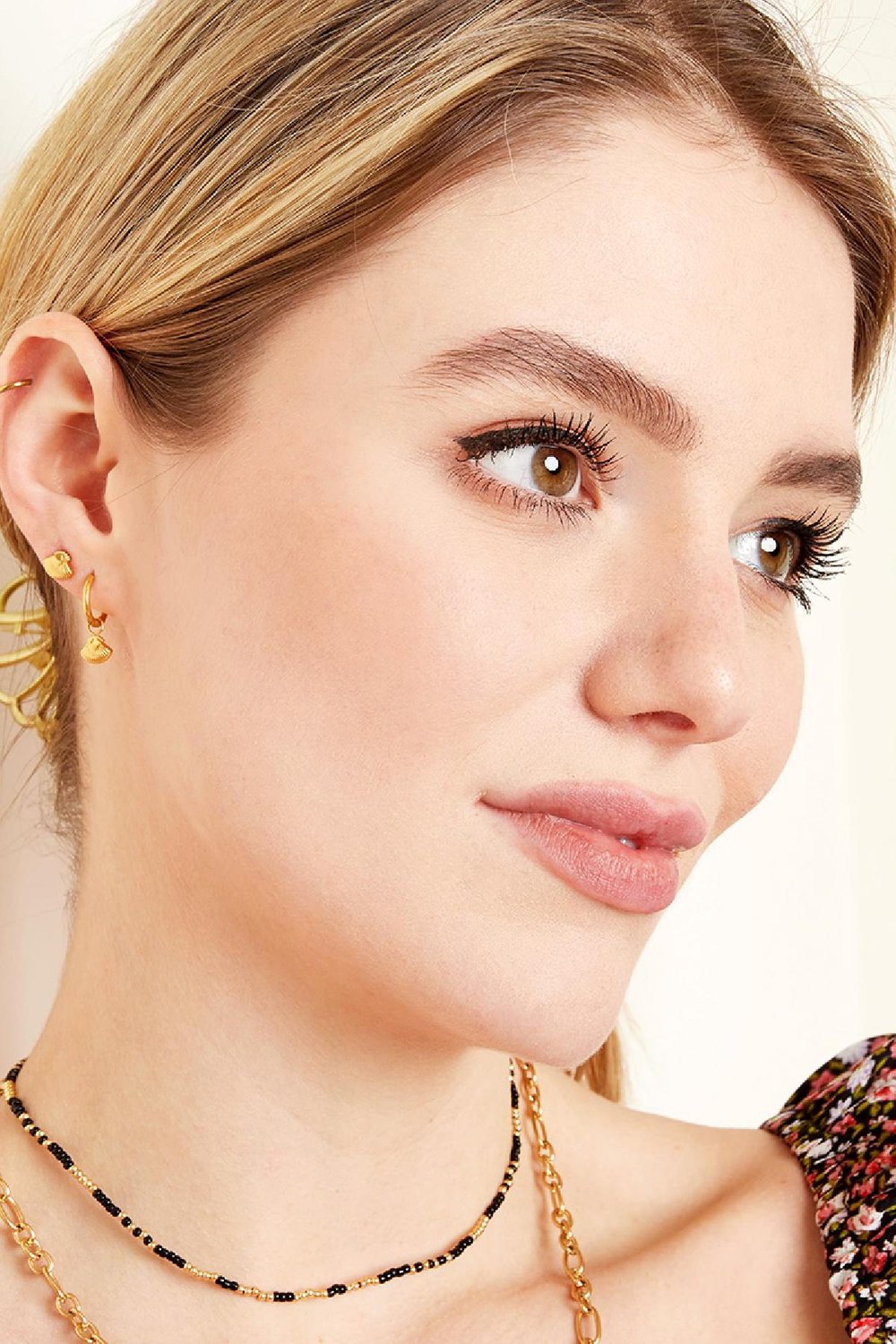 Pendientes Shell Color dorado Acero inoxidable Imagen3