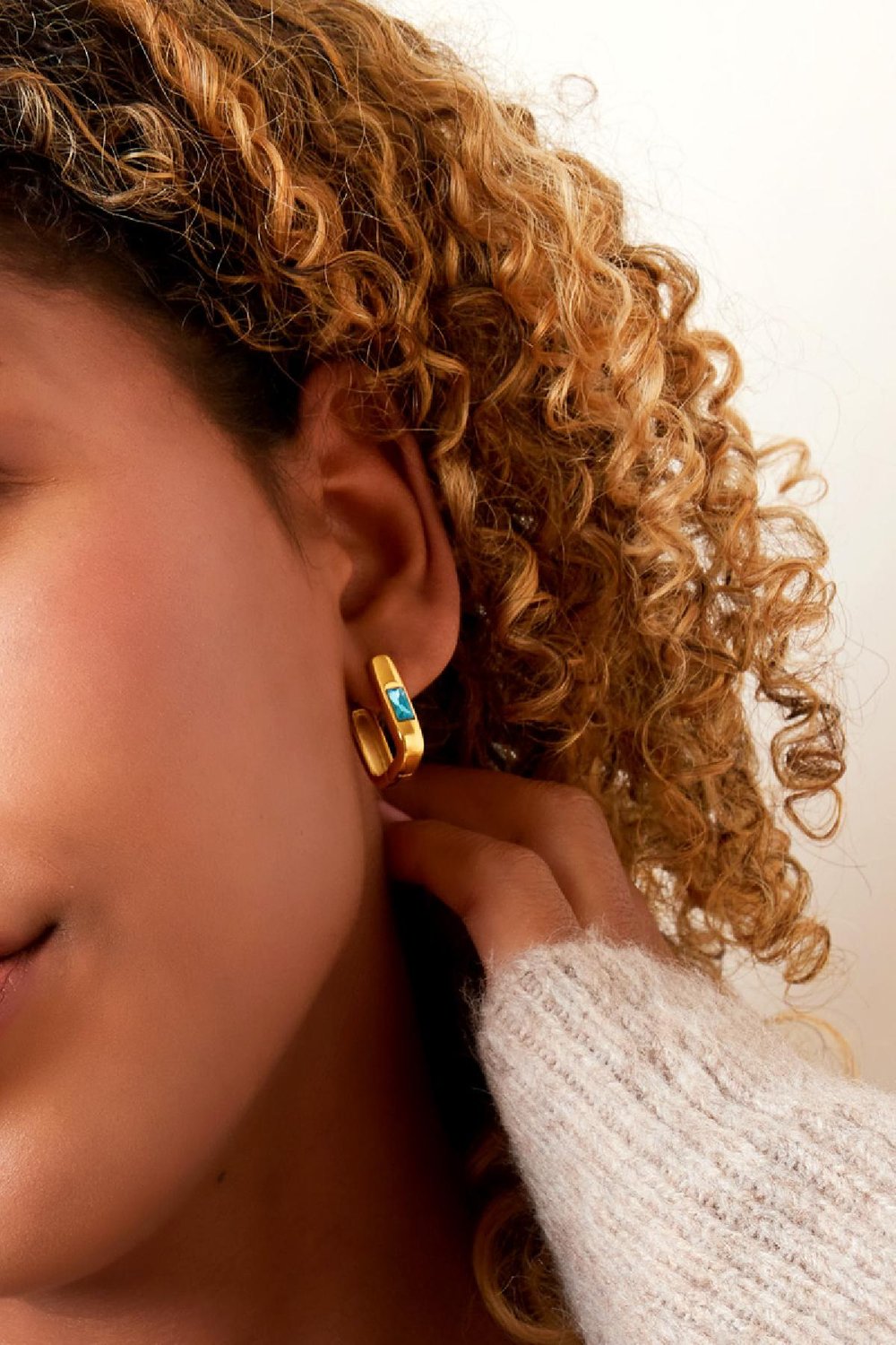 Square earrings with zircon Blue & Gold Color Stainless Steel Picture3