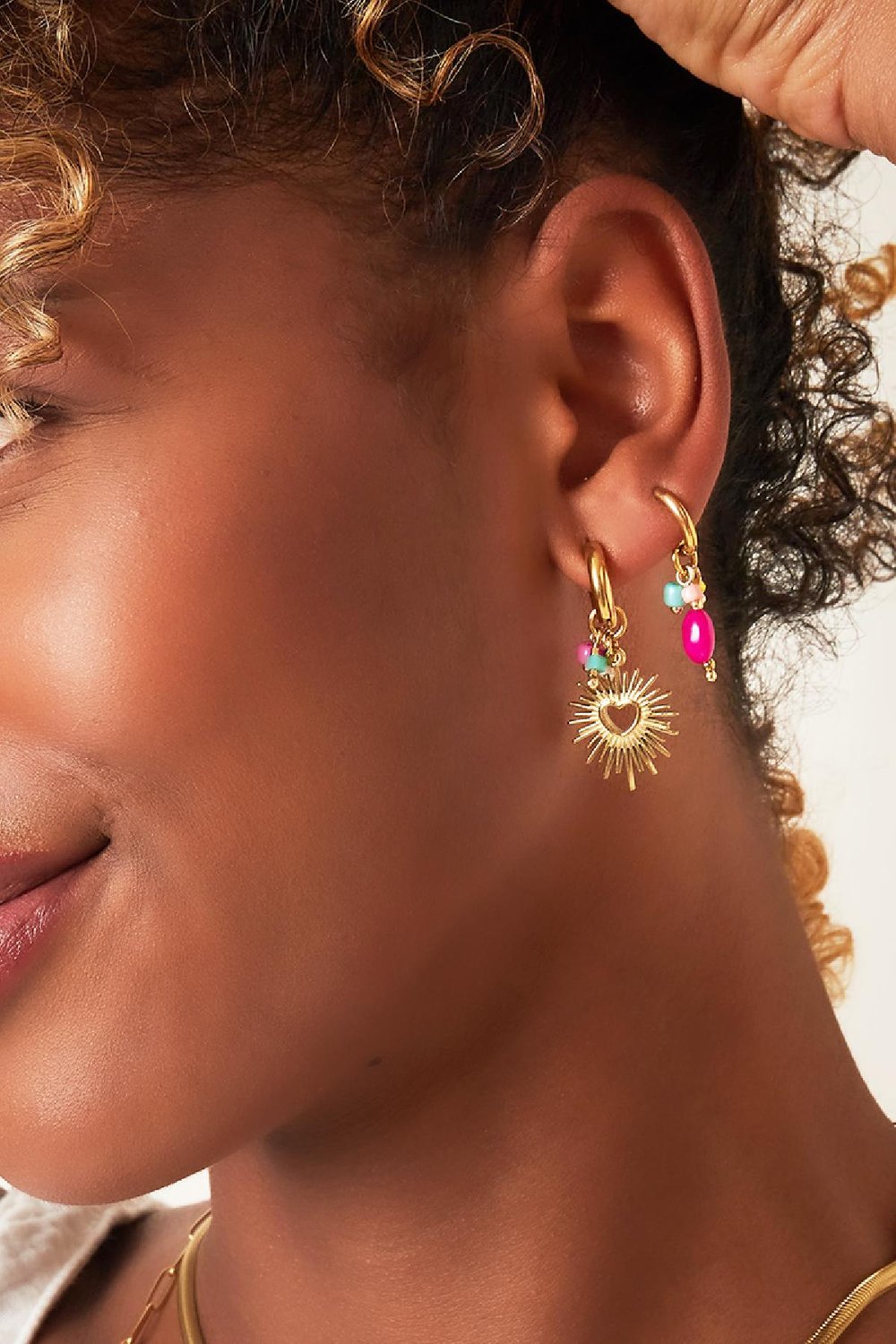 Dangling heart earrings Gold Color Stainless Steel Picture4