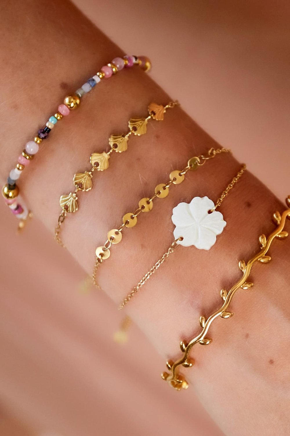 Flower bracelet - Beach collection Gold Color Stainless Steel Picture2