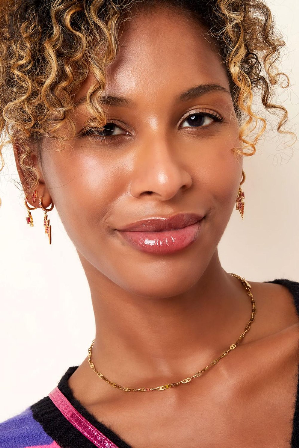 Boucles d'oreilles éclair - Collection Sparkle Cuivré Image2