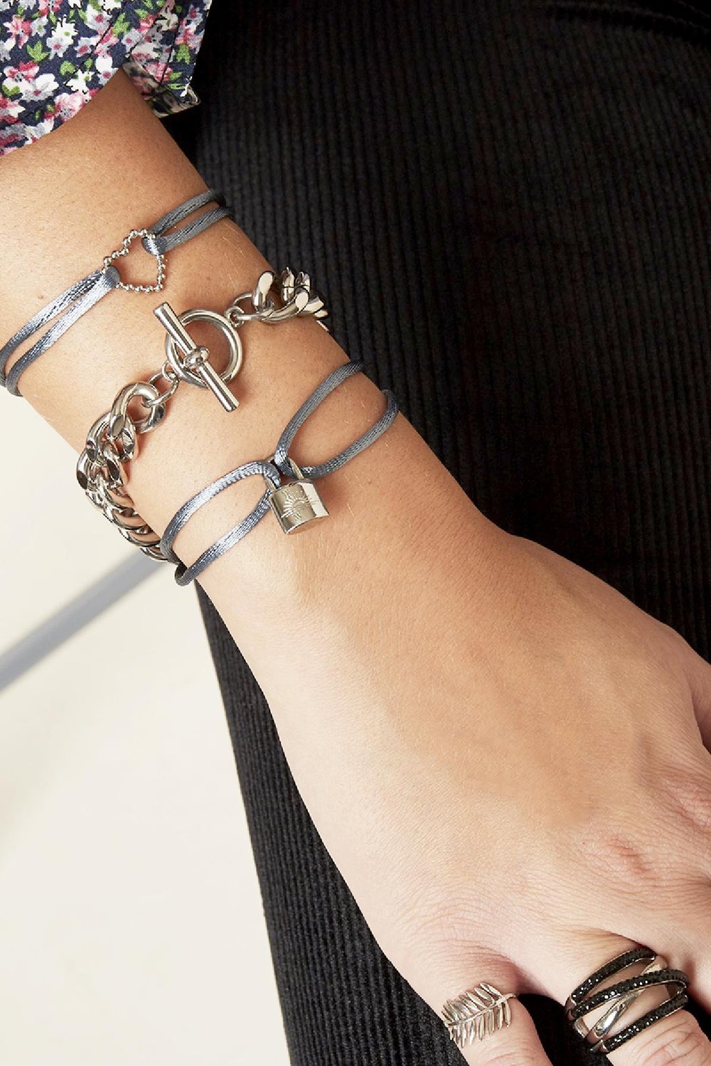 Bracelet Satin Lock Noir & Couleur or Polyester h5Image3