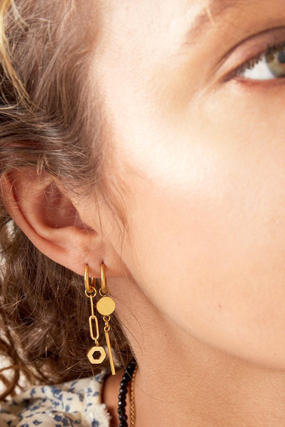 Pendientes So What Color dorado Acero inoxidable Imagen2