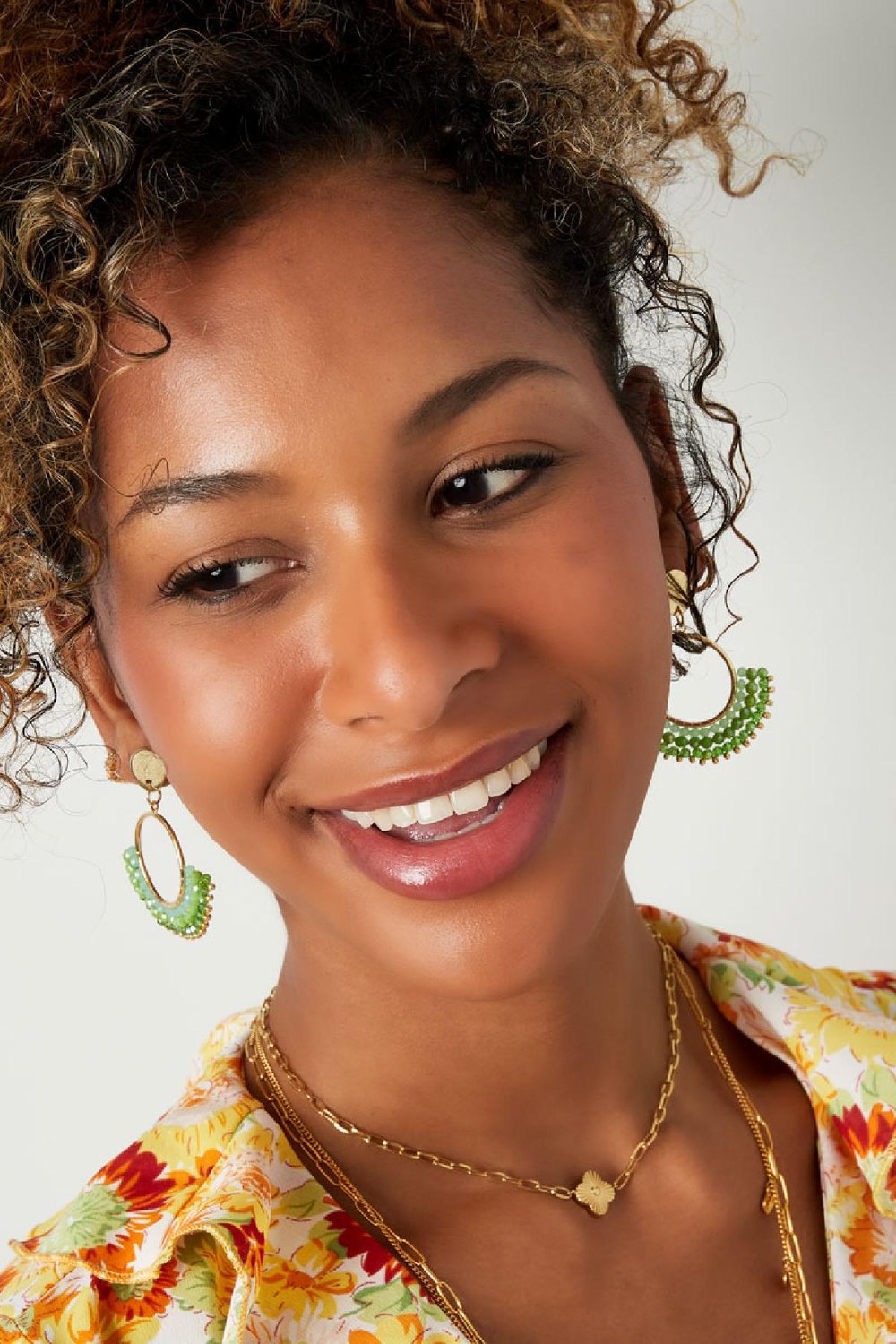 Earrings with crystal beads White Copper h5Picture4