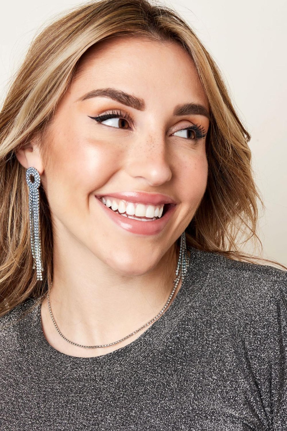 Pendientes de diamantes de imitación redondos - Holiday Essentials Plata Cobre Imagen4