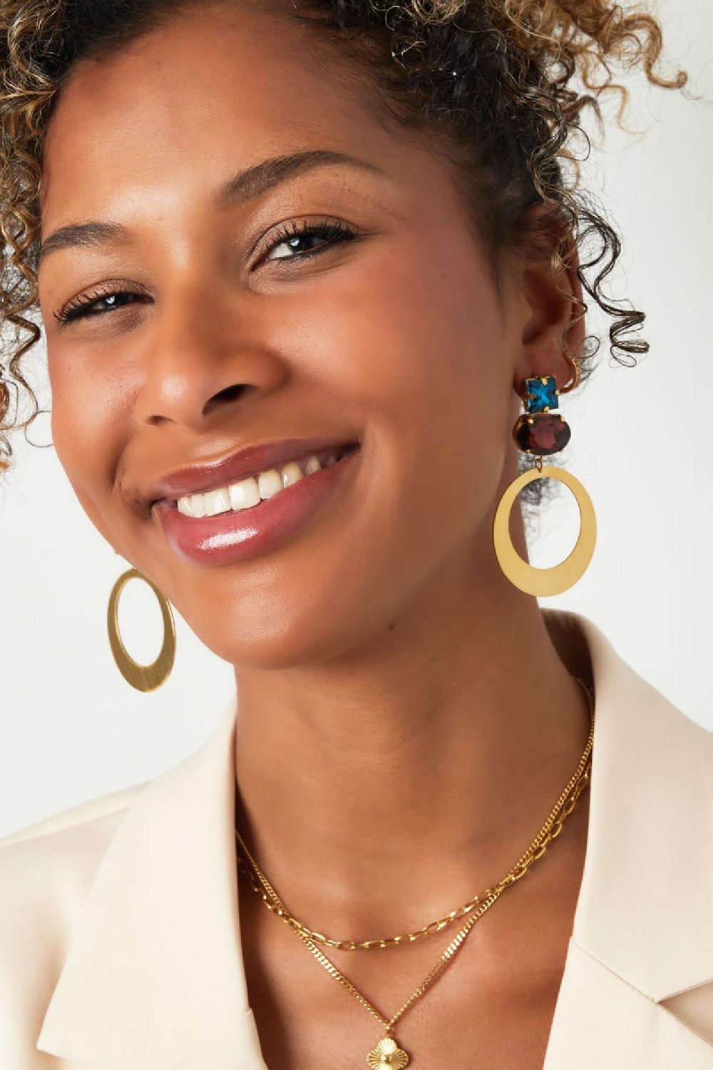 Round earrings with glass beads Silver Color Stainless Steel h5Picture4