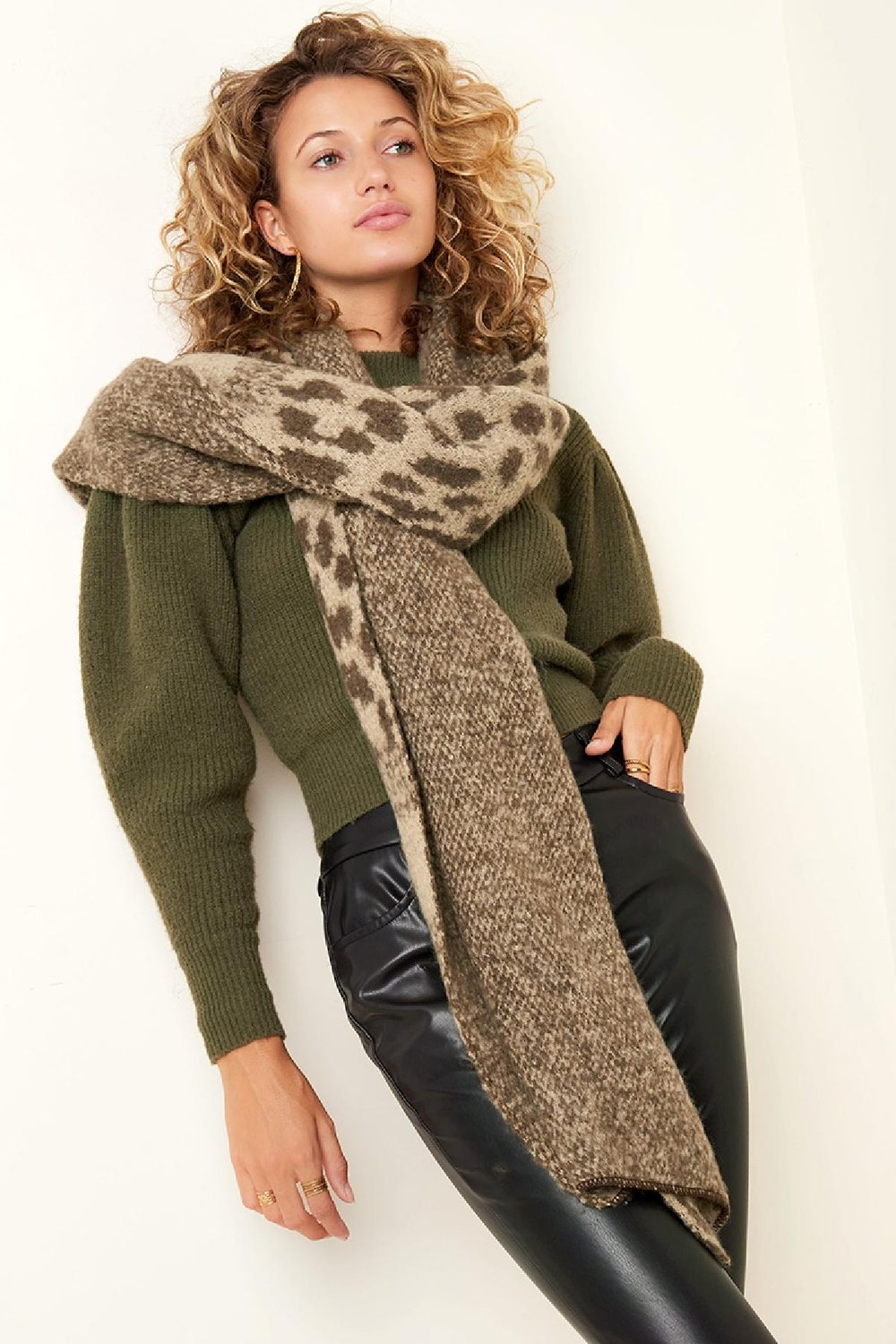 Foulard d'hiver imprimé panthère Gris Polyester Image2