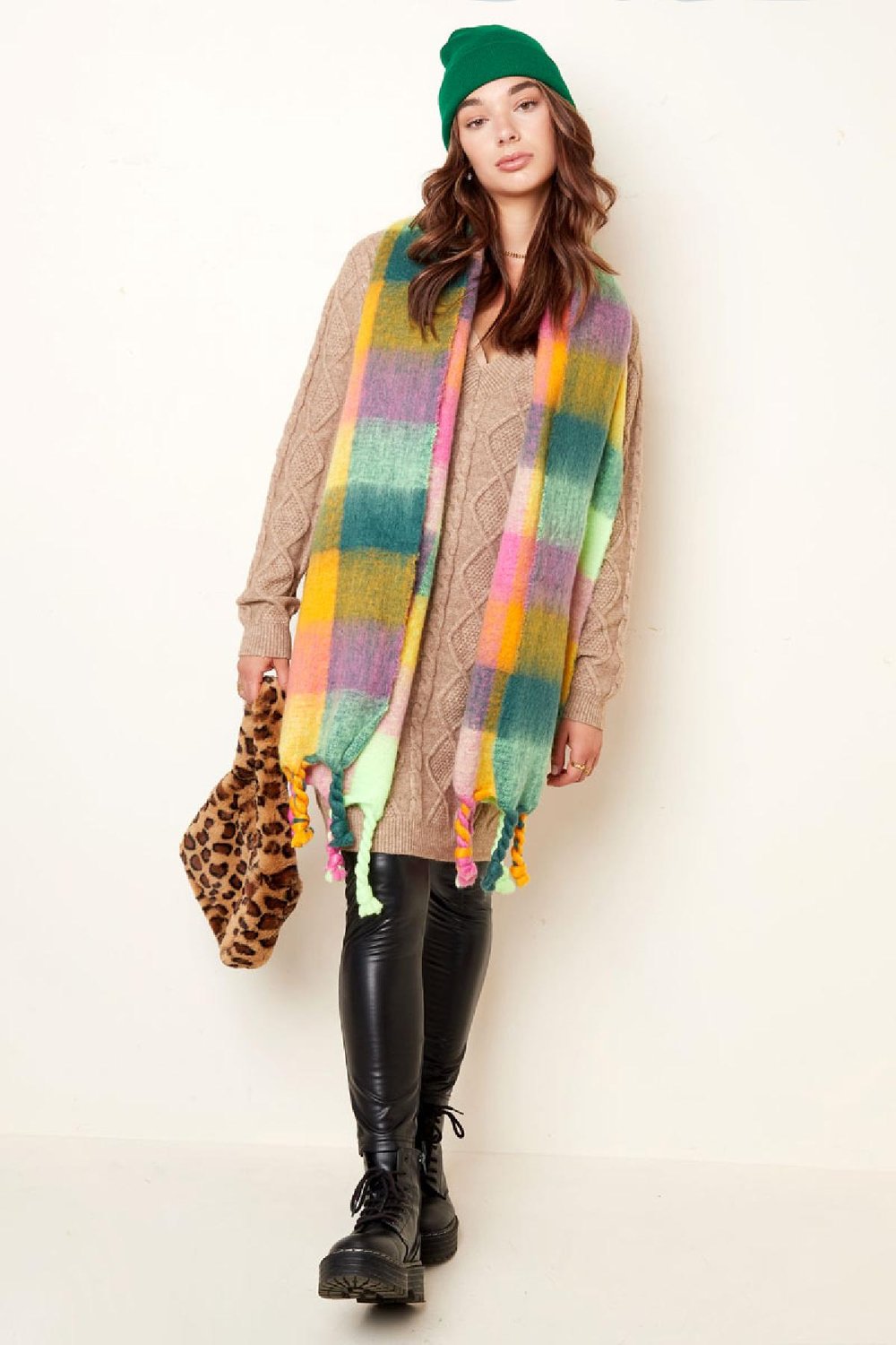 Knitted V-neck sweater dress Purple S/M h5Picture5