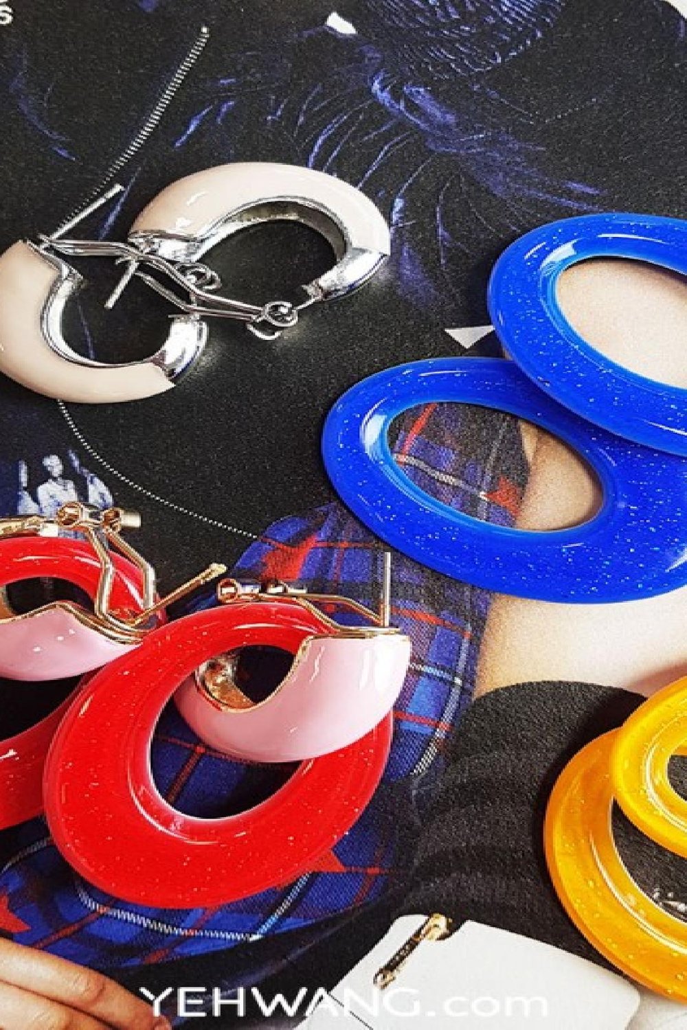 Ohrringe Anhänger Schimmer Rot Bild2