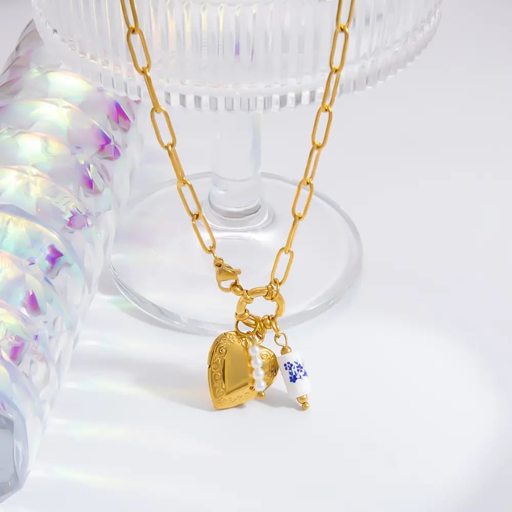 1 Piece Classic Series Porcelainous Heart Random Letters Stainless Steel Gold Color Artificial Pearl Women's Pendant Necklaces