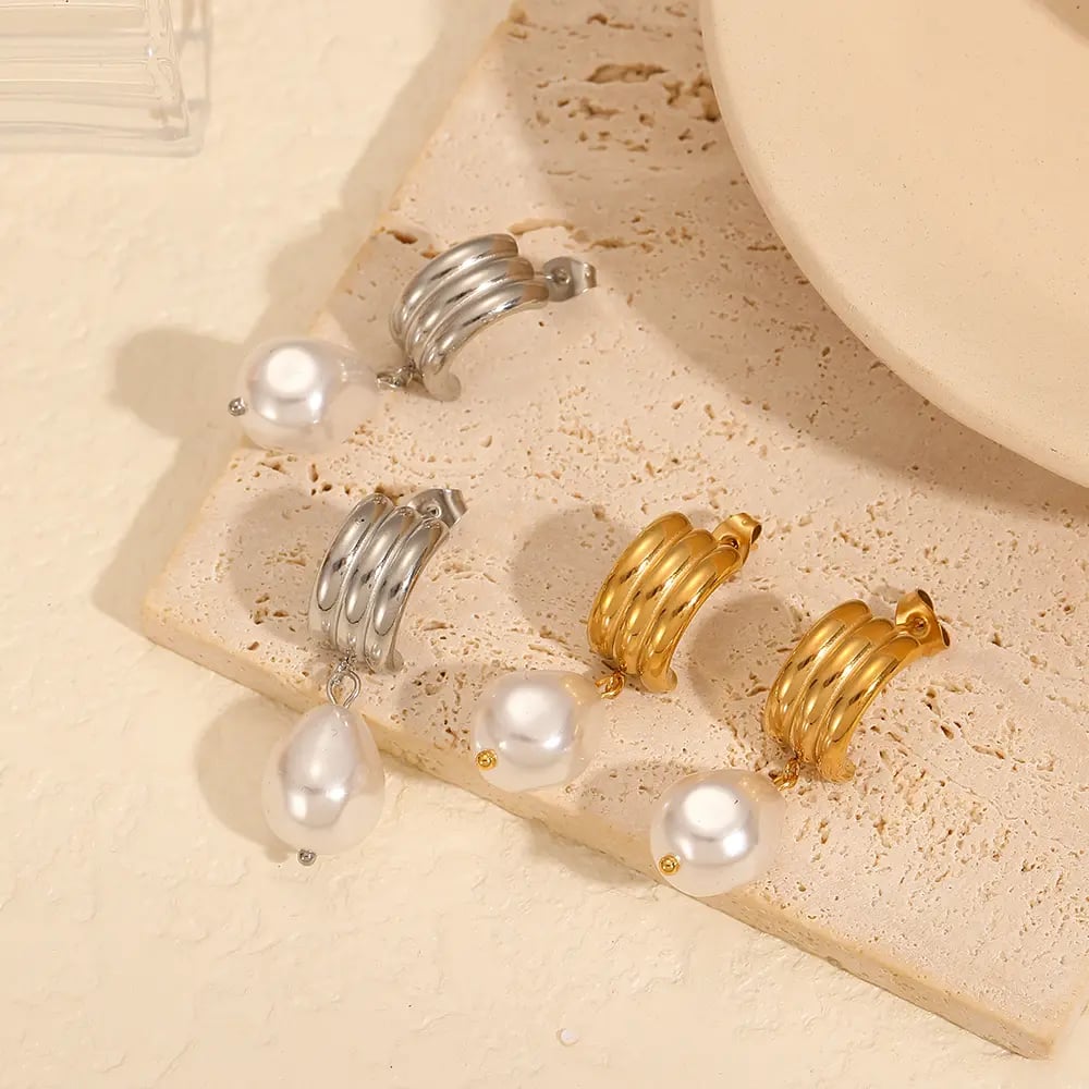 1 pair simple series retro geometric  gold plated artificial pearl stud earrings