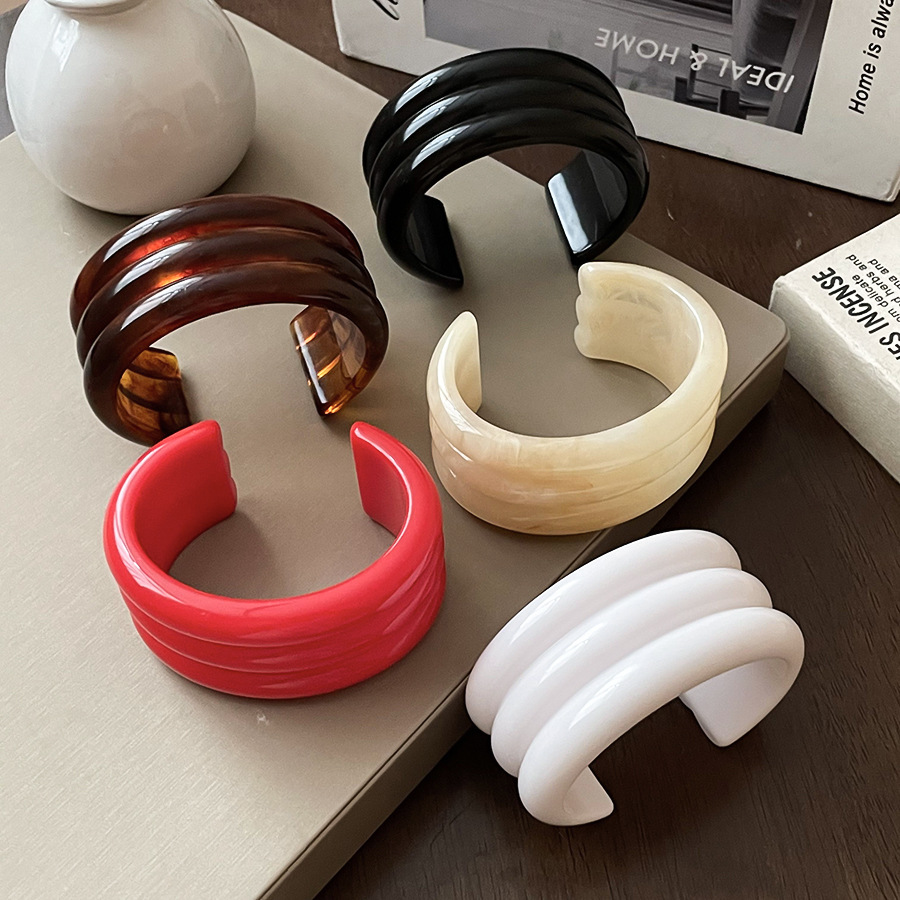 1 Piece Irregular Shape Solid Color Resin Cuff Bracelet h5Picture3