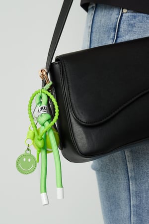 Pendentif sportif aux épices h5 Image2