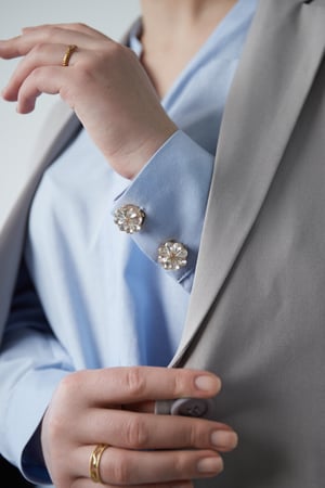 Daisy gleam cufflinks - Transparent h5 Picture2