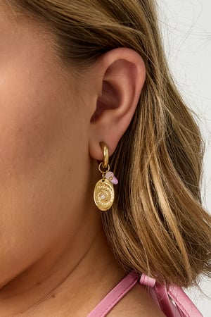 Earrings with beads and shell charm h5 Picture3