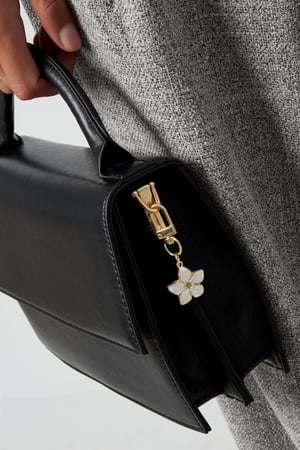 Çiçek anahtarlık h5 Resim2