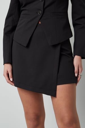 Polyester Women's Asymmetric Shorts Professional Design h5 Picture2