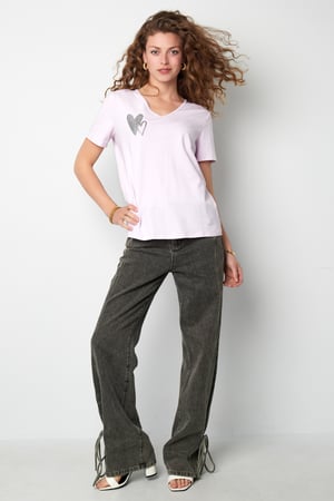 Cotton Women's V-Neck T-Shirt Embroidered Heart Design h5 Picture5