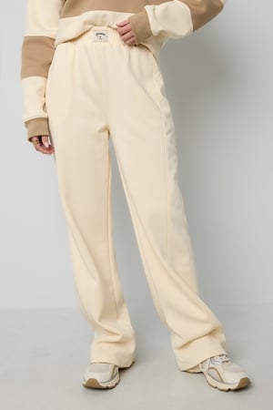 Sporty Pants h5 Picture15