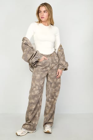 The Cowgirl & Loving Leopard Jeans h5 Picture6