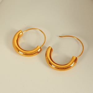 1 Paar einfache geometrische Creolen aus Edelstahl mit 18 Karat Vergoldung für Damen h5 