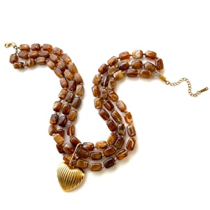 Collana a strati color oro con ciondolo a forma di cuore con perline in resina da 1 pezzo h5 