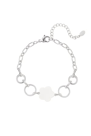 bracelet flower and rings h5