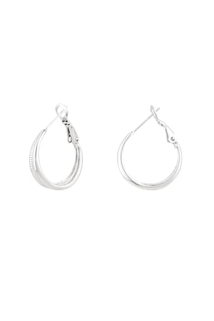 double earring with relief h5