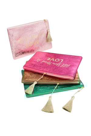 Schminktasche metallic „All you need is love“ – rosa h5 Bild4