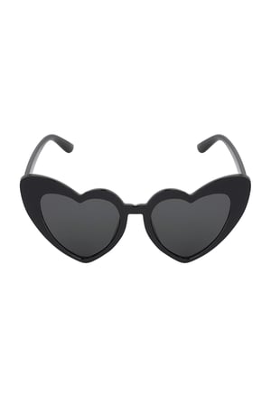Sunglasses love is in the air h5 Picture2