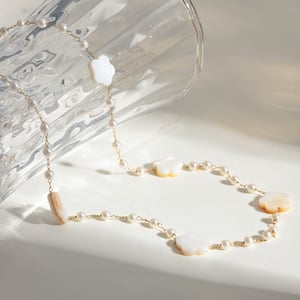 1 piece classic series sweet flower stainless steel  gold plated artificial pearl women chain necklaces h5