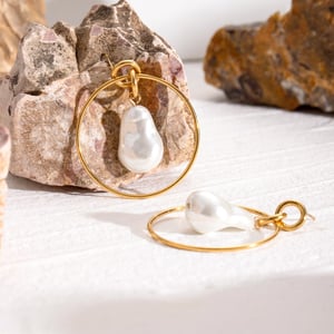 1 pair simple series elegant geometric stainless steel  gold plated artificial pearl women drop earrings h5