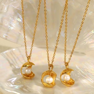 1 Piece Luxurious Series Charming Geometric Stainless Steel Gold Color Women's Pendant Necklaces h5 Picture2