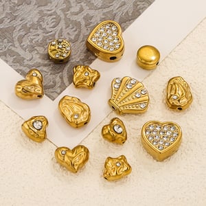 1 Piece Exquisite Series Vintage Deliacate Heart Shape Stainless Steel Gold Color Women's Pendants h5 Picture2
