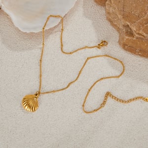 1 Piece Classic Series Retro Conch Stainless Steel Gold Color Women's Pendant Necklaces h5 Picture2