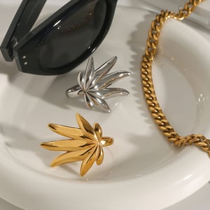 1 stück simple series  style blätter titanstahl goldfarben damen einzelringe h5 Bild2