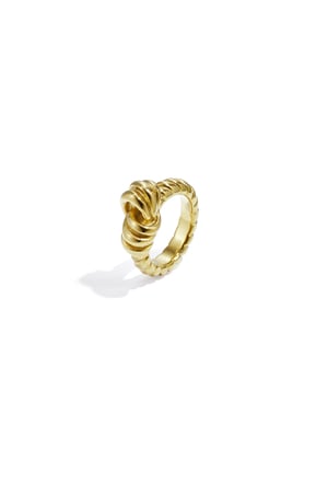 Statement ring with knot and stripe details h5