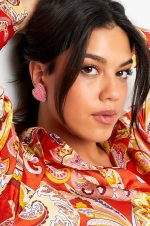 Pendientes de abalorios corazón con pedrería Rosa Glass h5 Imagen5