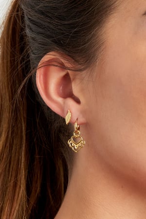 earrings heart with details h5 Picture3