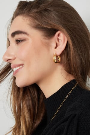 round earrings with small structure h5 Picture4