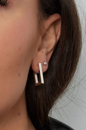 basic rectangle earrings medium h5 Picture3