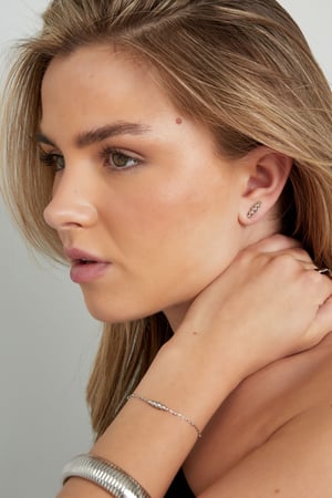 stud earrings party dots h5 Picture4