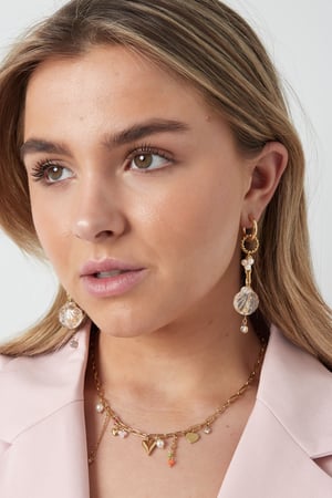 shell earrings with charms h5 Picture2