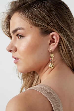 beach vibes earrings with charms h5 Picture4