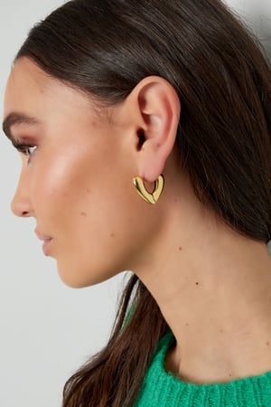 v-shape earrings h5 Picture4