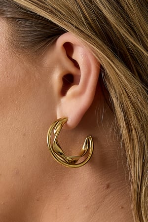 Bükülmüş detaylı kalın çift halkalı küpeler h5 Resim4