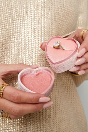 Jewelry box heart velvet h5 Picture2