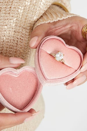 Jewelry box heart velvet h5 Picture3
