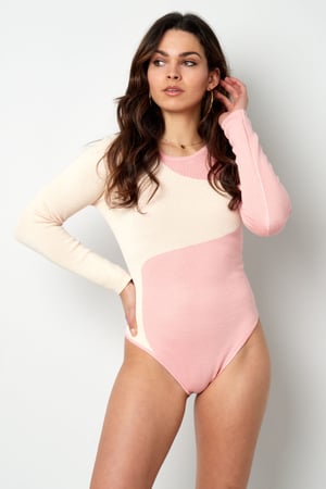 Corpo organico ying yang - rosa bianco h5 Immagine6