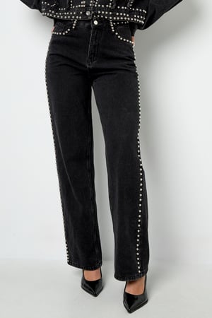 Nietenjeans h5 Bild5
